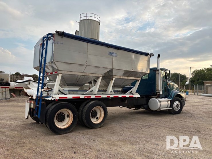 1995-ihc-9400-dry-tender-truck-(pz13881)-image-7