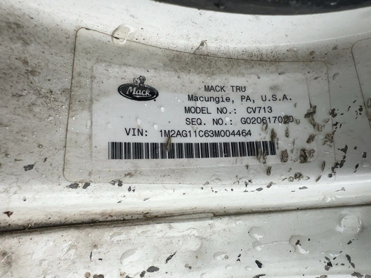 2003-mack-granite-cv713-image-32