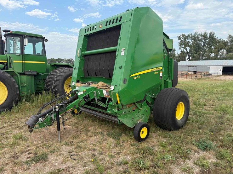 john-deere-560r-image-2