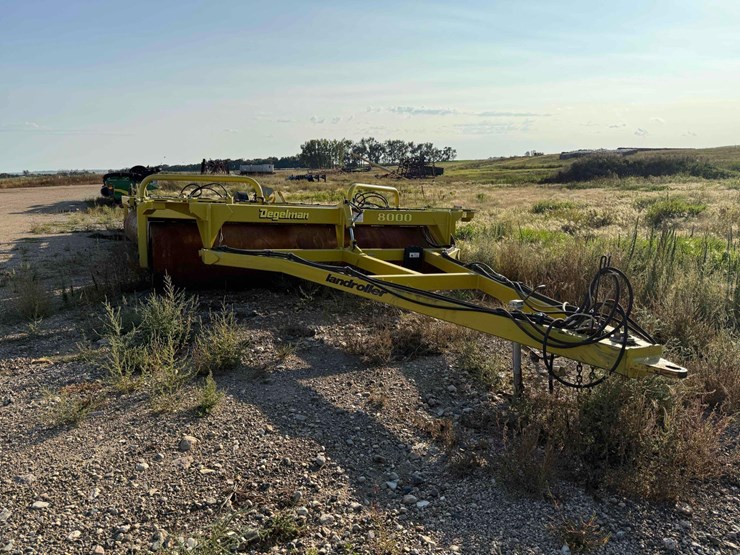degelman-8000-landroller-image-1