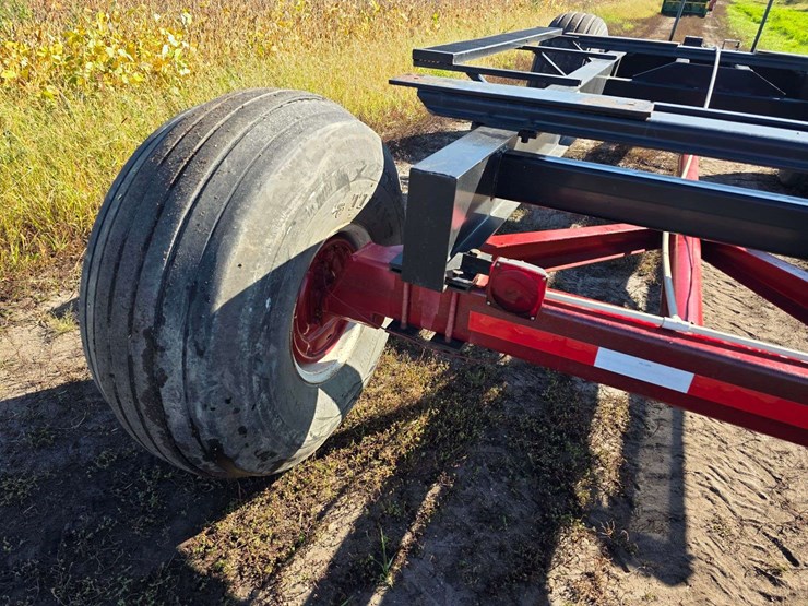 anhydrous-running-gear,-extendable-hitch,-rear-brakes,-21.5l-16.1-tires,-rear-lights-image-13
