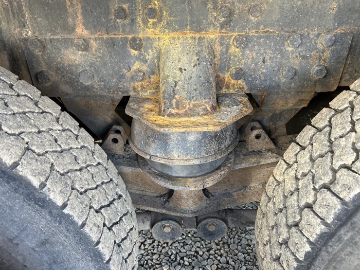 2000-kenworth-t800-image-31