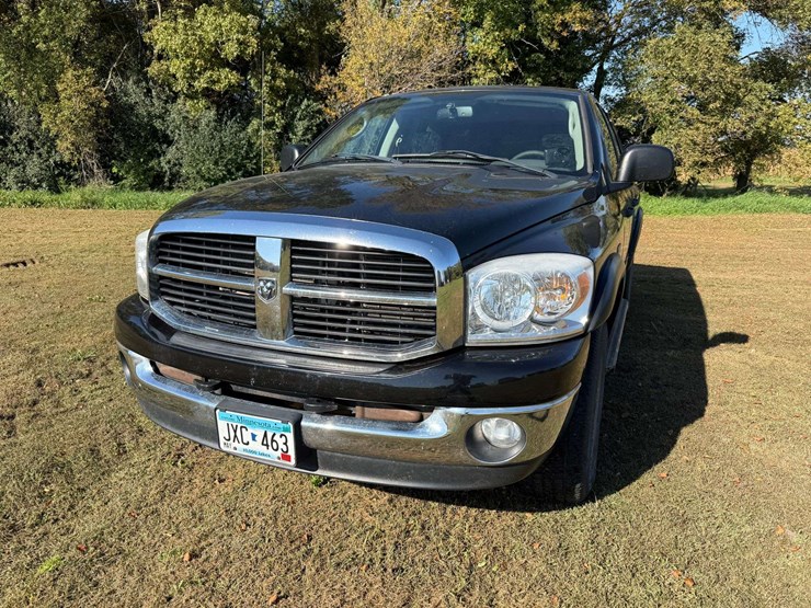 2008-ram-1500-big-horn-image-3