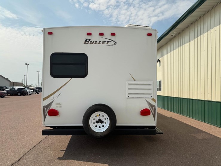 #2285-•-2010-keystone-bullet-250rks-camper-image-5