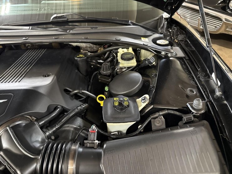 #1392-•-2003-ford-thunderbird-convertible-car-image-30