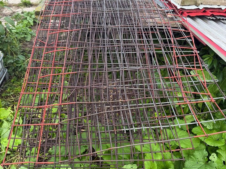 16’-long-hog-panels,-34”-tall,-buying-all-for-one-money-image-4
