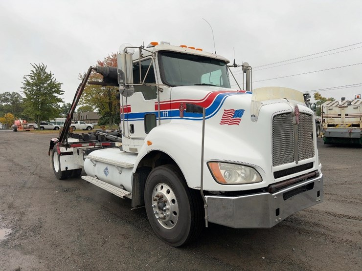 2015-kenworth-t440-image-7