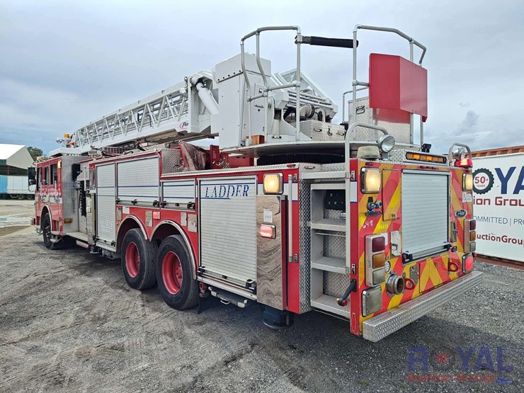 2009-pierce-105ft.-ladder-t/a-fire-truck-image-7