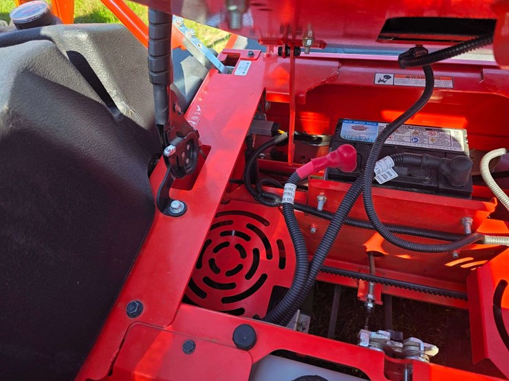 kioti-54”-zero-turn-lawn-mower,-24hp-kawasaki-engine,-33-hours,-dual-fuel-tanks,-fresh-service,-sn:-image-20