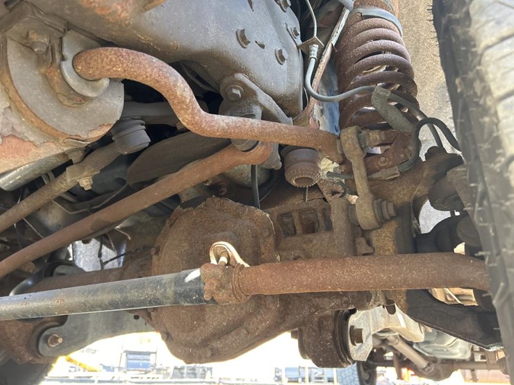 2010-ford-f250-xlt-image-35