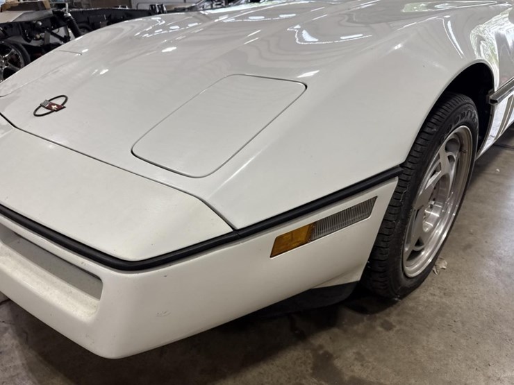 #1399-•-1990-chevrolet-corvette-convertible-car-image-9