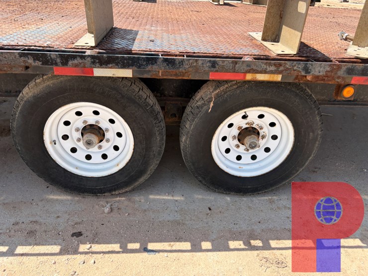 2019-utility-flatbed-image-7