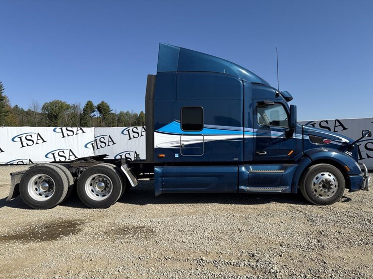 2019-peterbilt-579-image-6
