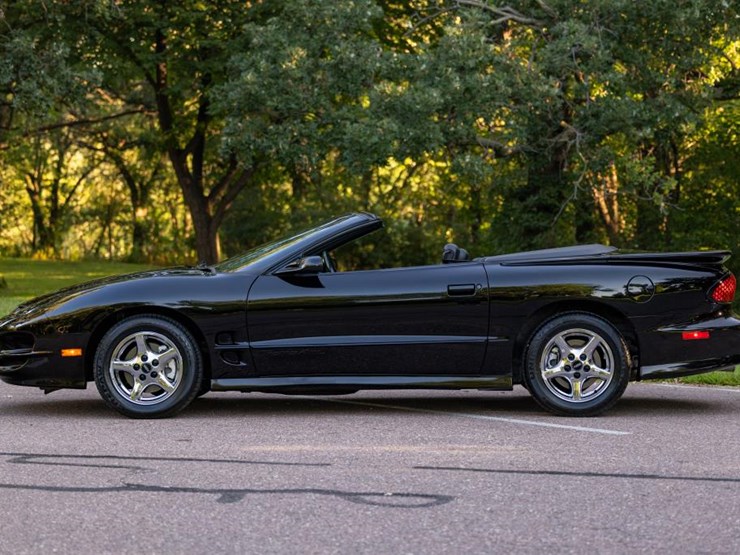 #2284-•-2002-pontiac-firebird-trans-am-convertible-image-3