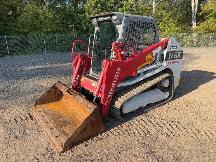 2019-takeuchi-tl6r-image-1