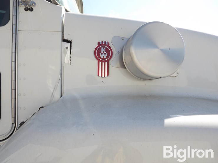 2014-kenworth-t400-image-14