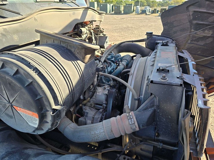 2006-international-durastar-4400-image-73
