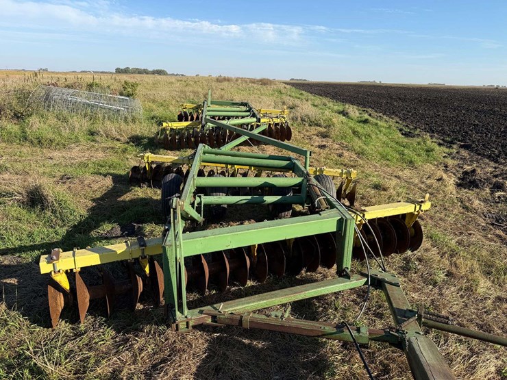 john-deere-360-image-21
