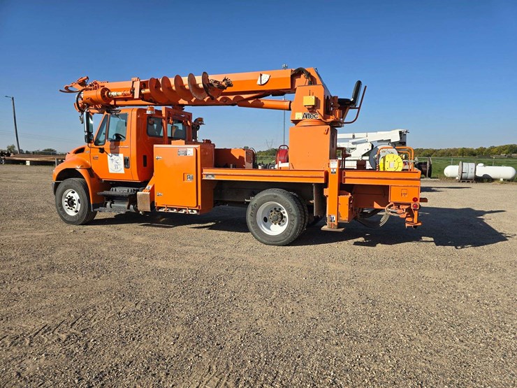 2006-international-durastar-4400-image-19