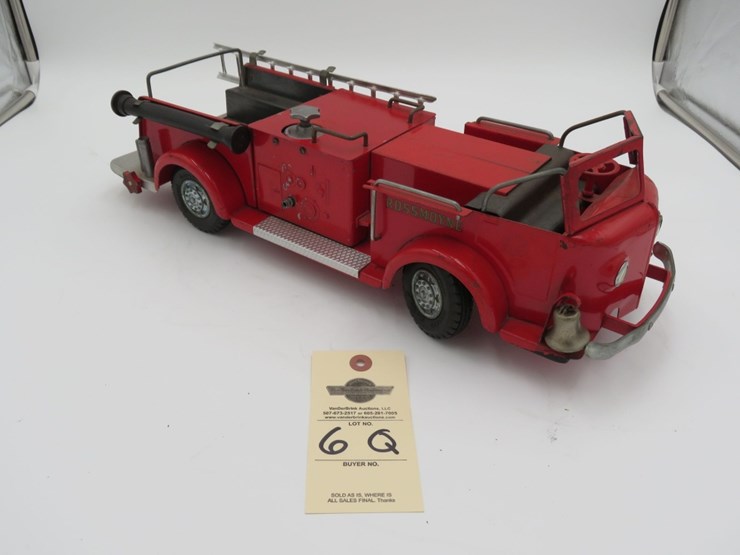 1950's-doepke-rossmoyne-fire-truck-image-3
