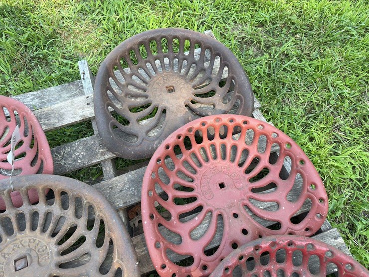 implement-seats-image-4