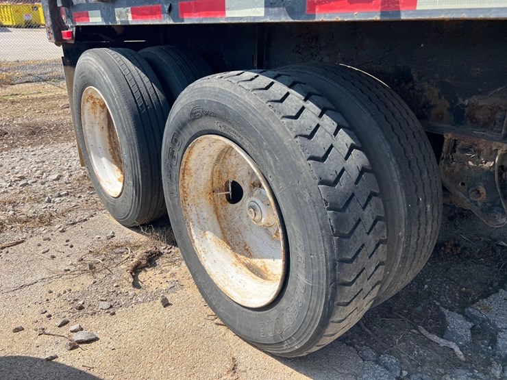 96"-x-53'-flatbed-trailer-image-9