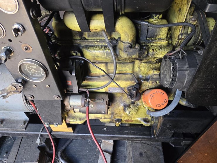 #1760-•-43’-dry-van-work-van-image-14