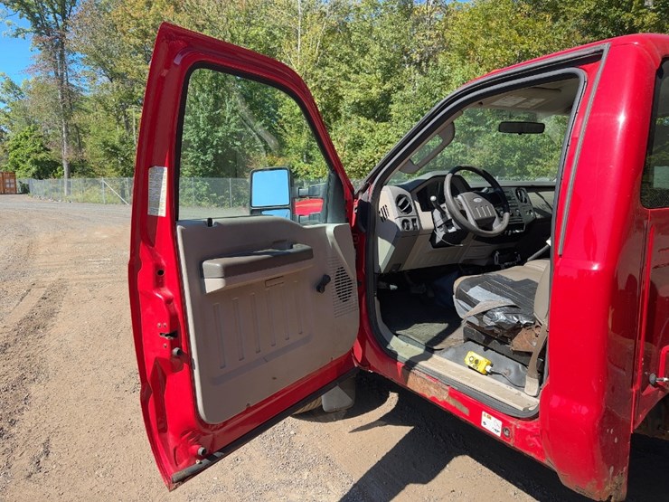 2008-ford-f450-xl-image-24