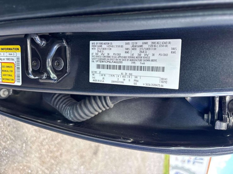 2020-ford-f150-image-5