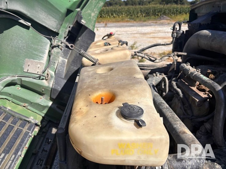 2004-sterling-day-cab-truck-(gp11427,-unit-31350)-image-55