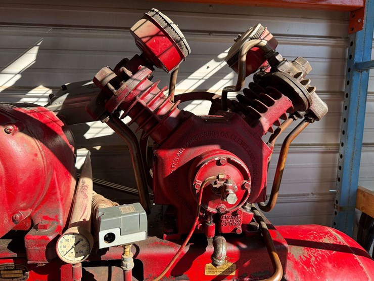united-states-air-compressor,-5hp,-3-phase,-model-fa983-image-2