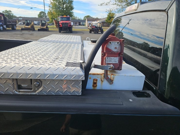 2012-ford-f150-xlt-image-14