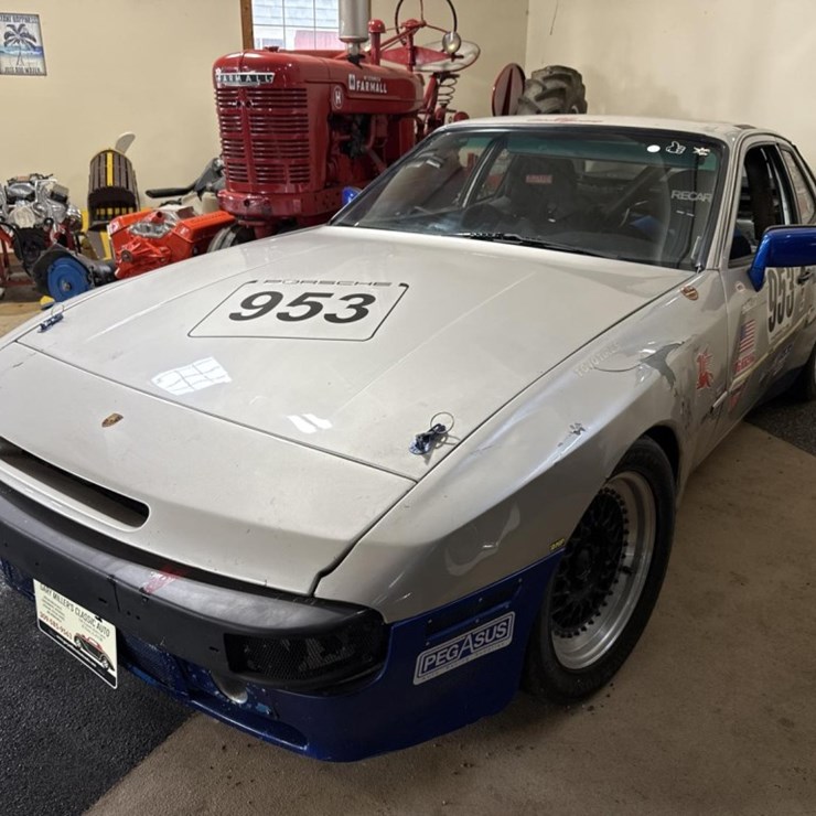 #1383 • 1984 Porsche 944 Rally Car
