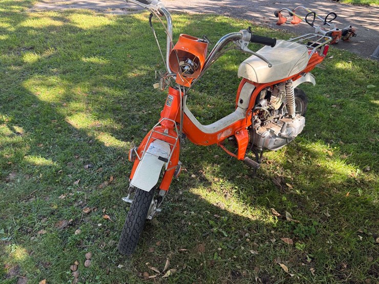 1980-suzuki-50cc-motorbike/moped-for-restoration,-does-not-run,-*no-title-image-1