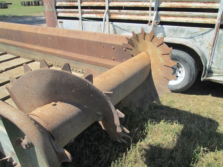john-deere-33-image-7