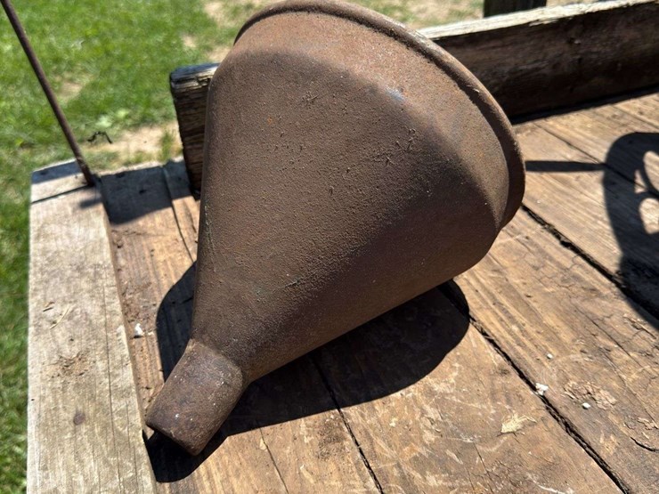 case-steam-engine-funnel-image-1