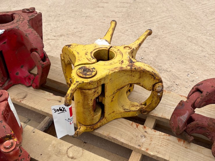 100-ton-2-3/8”-tubing-elevator-image-1