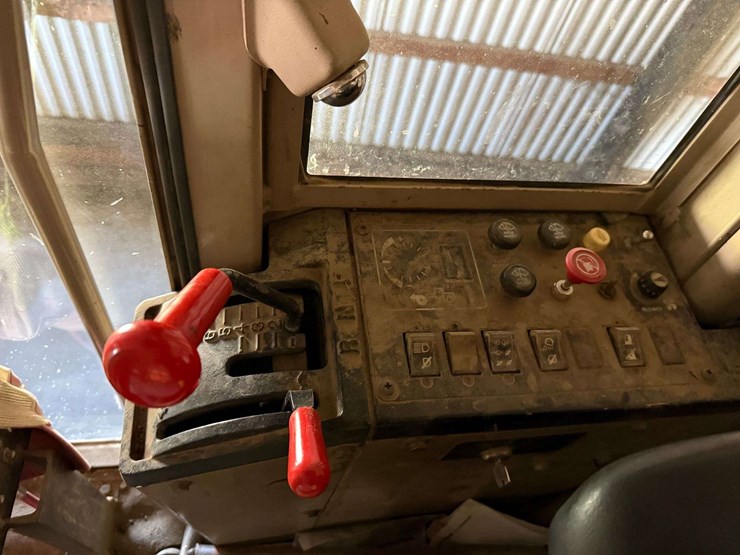 1994-deere-770bh-image-34