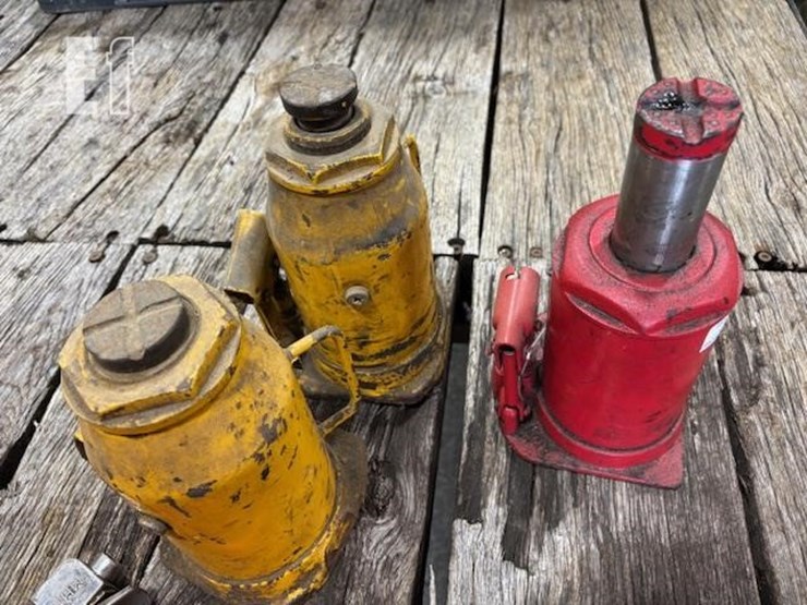 (3)-20-ton-bottle-jacks-image-3
