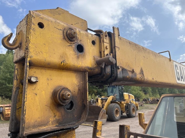 #1800-•-galion-2-stage-crane-truck-image-13