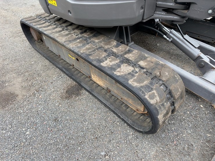 2021-volvo-ecr50f-mini-excavator-image-21