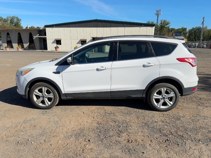 2014-ford-escape-se-image-2