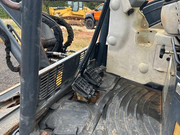 deere-50g-image-25