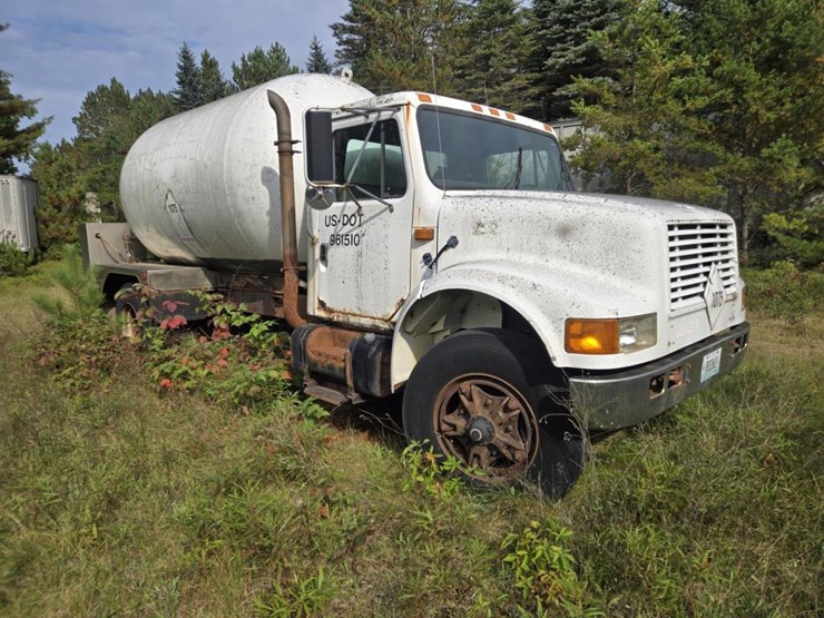 #2592-•-propane-truck-image-6