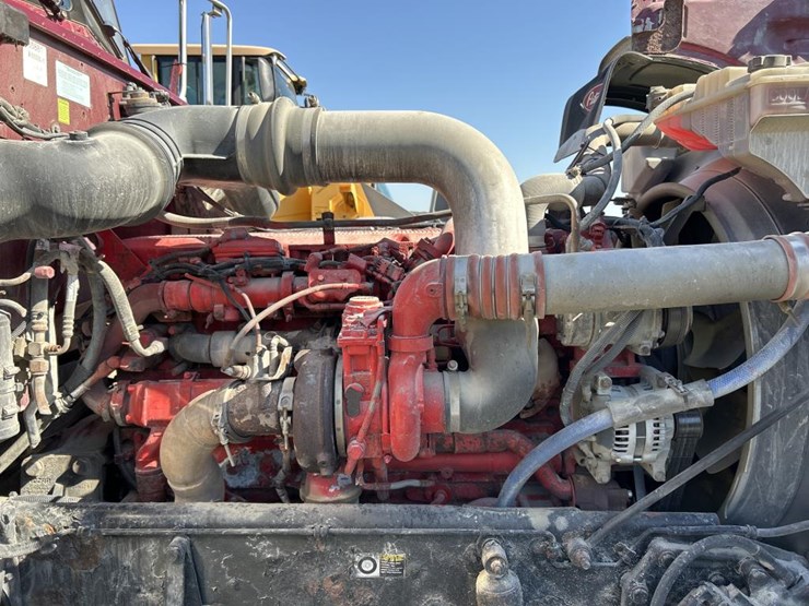 2012-peterbilt-389-image-38