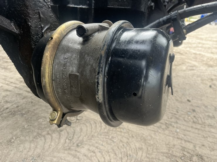 2020-kenworth-t680-image-60