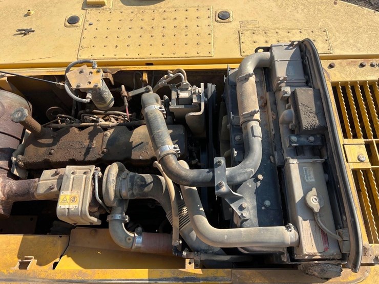 2008-komatsu-pc200-lc-8-image-35
