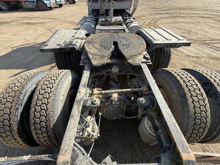 kenworth-t800-image-17