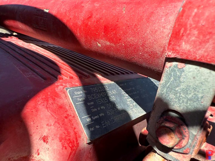 2012-peterbilt-367-image-16