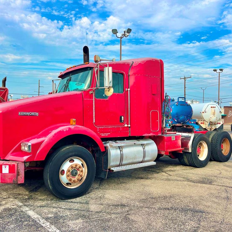 2008 KENWORTH T800